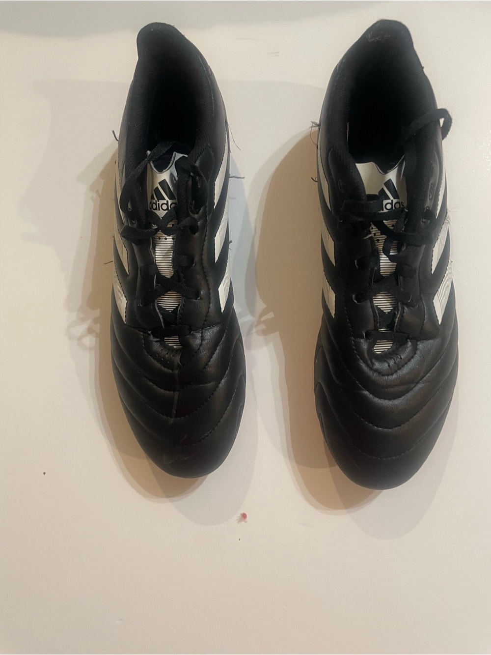 adidas Goletto VIII Men’s Size 10.5 Soccer Cleats Black Red
